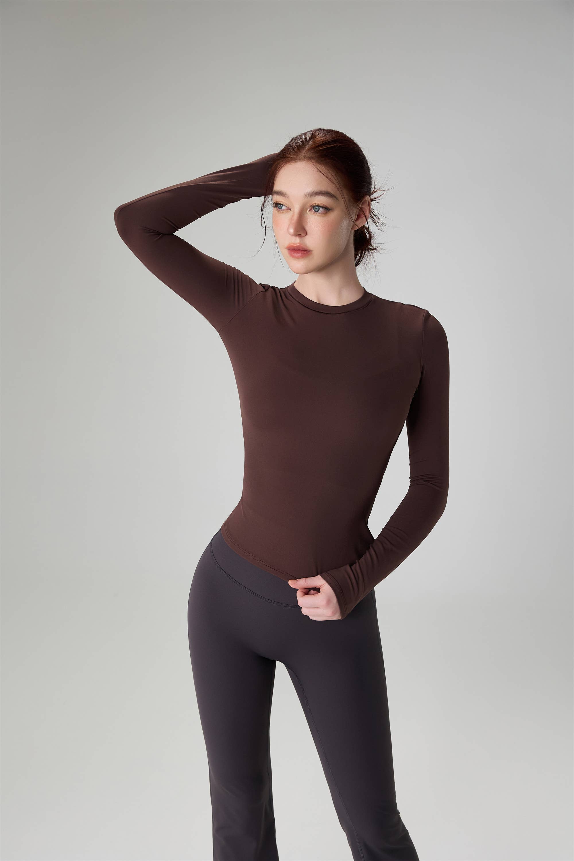 Penelope Long Sleeve Sculpting Active Top: Cold Brew / M