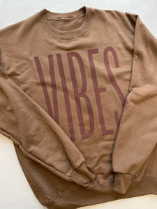 Vibes Pullover
